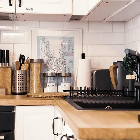 Apartment Cozy Urban House Bratislava